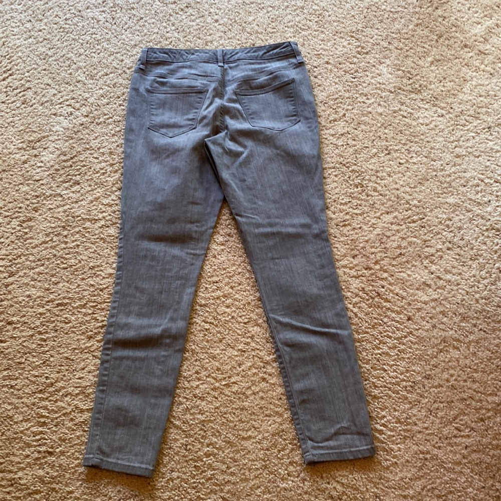 Universal Thread Jeans - Picture 4 of 4